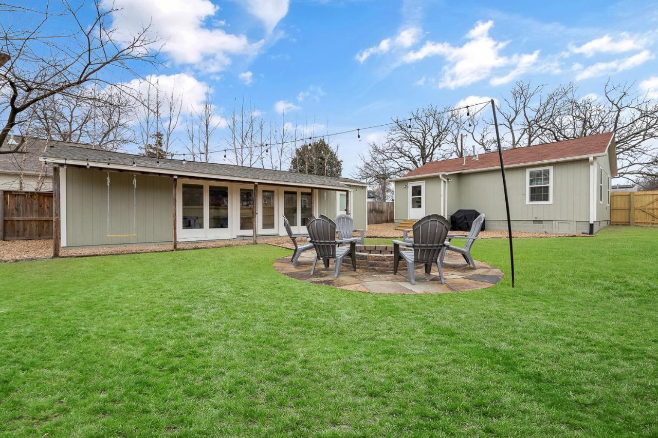 Villa B Street Bungalow Bentonville Exterior foto